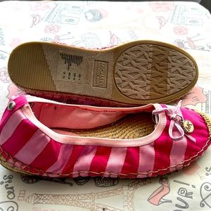 MiCHAEl by Michael Kors Girls Flat Wedge Shoe